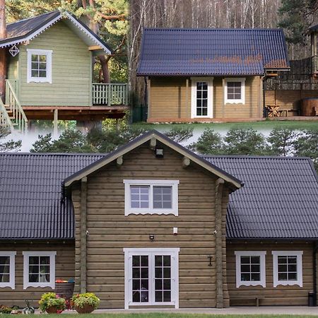 Sodyba Namelis Medyje Anyksciuose Anykščiai Exterior foto