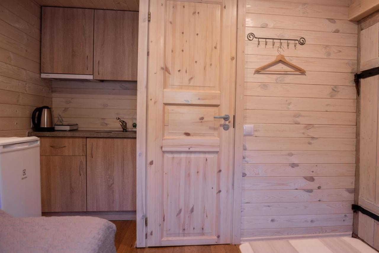 Sodyba Namelis Medyje Anyksciuose Anykščiai Exterior foto